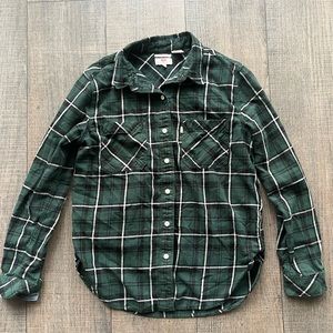 Levi’s flannel